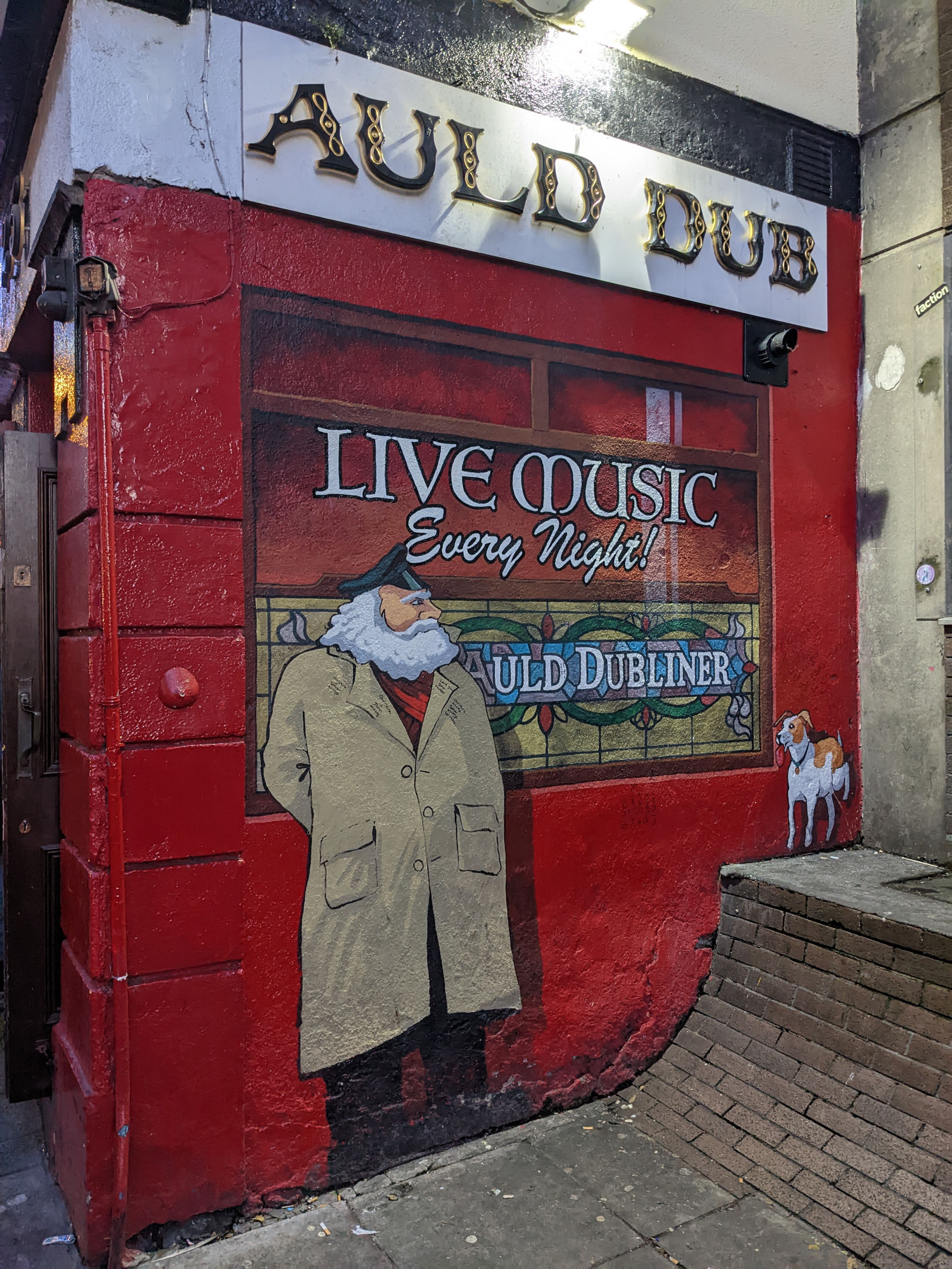 photo : Ireland, Dublin, Temple Bar, The Auld Dubliner