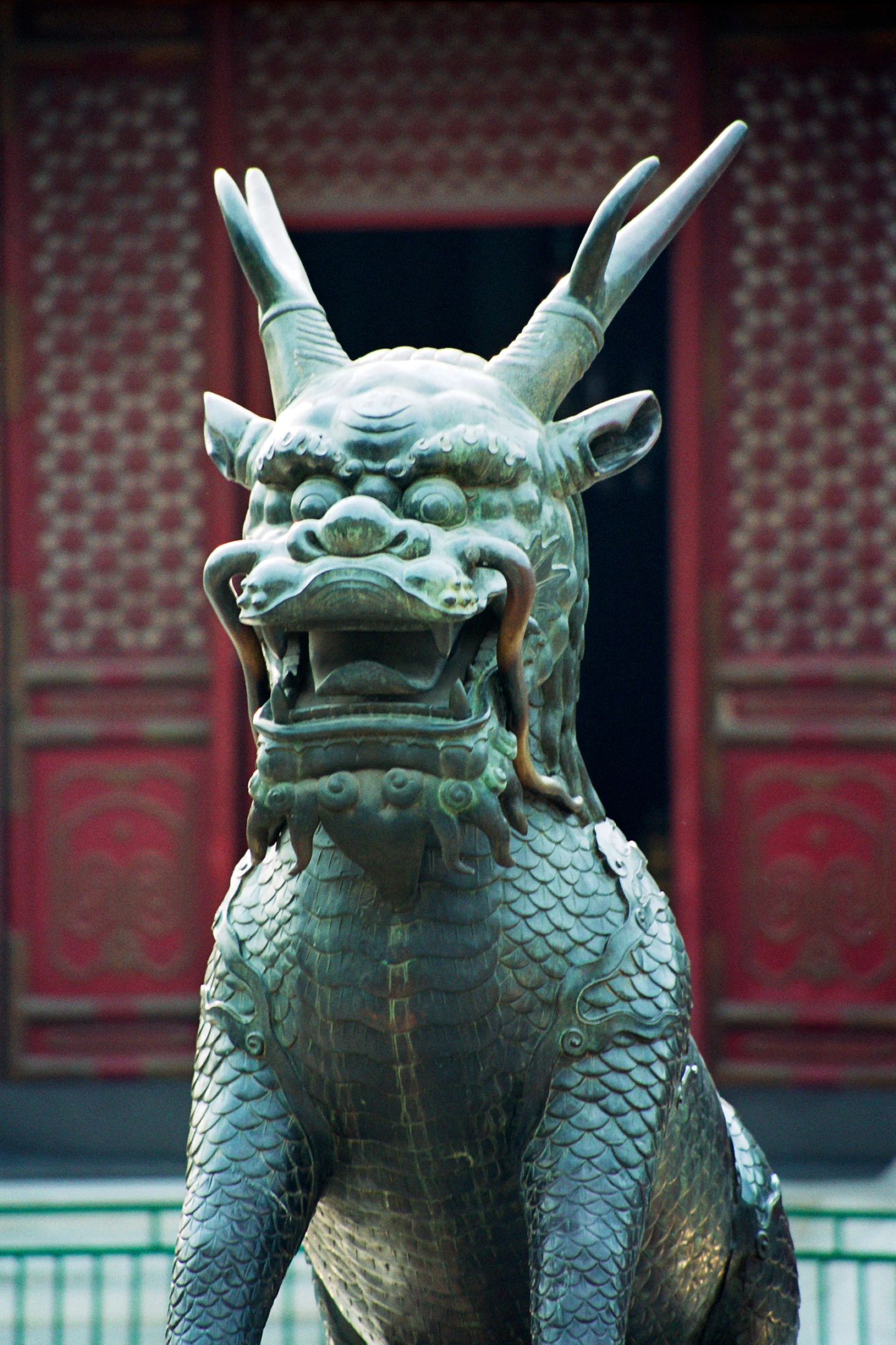 Photo : Statue de dragon en bronze, Cité Interdite, Chine.