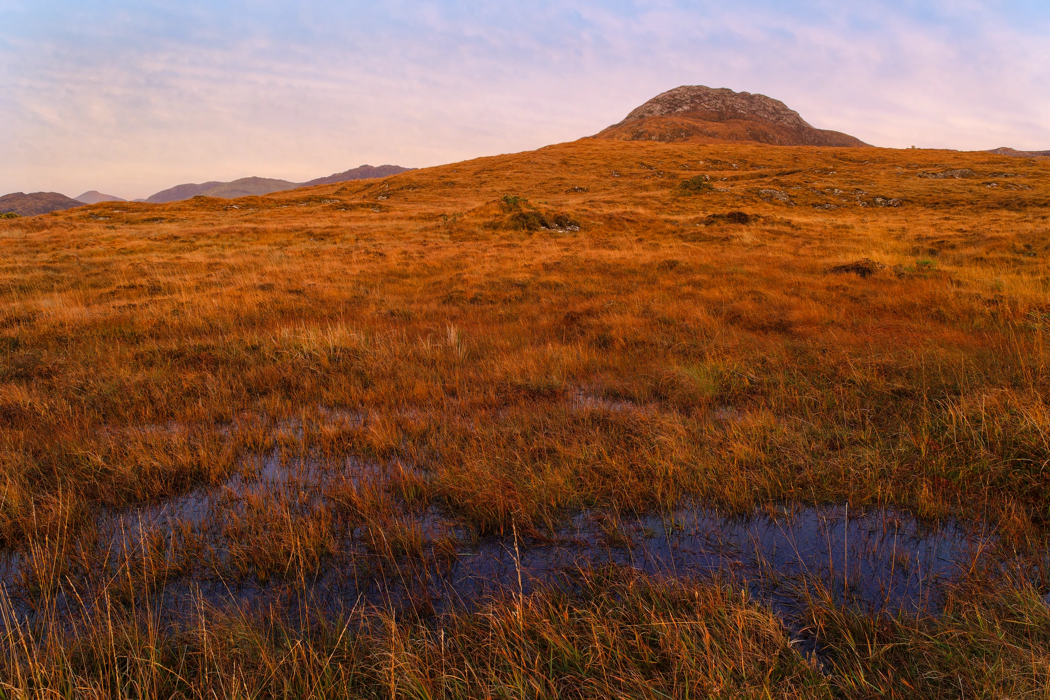 Photo : Montagnes du Parc National du Connemara, Irlande (Ireland).