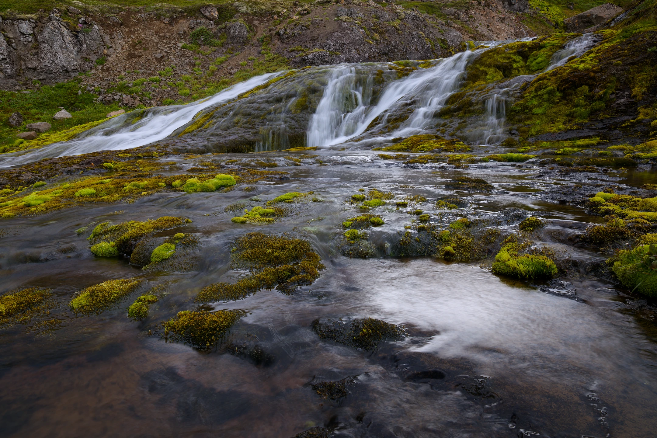 Photo : Cascade et reflet.