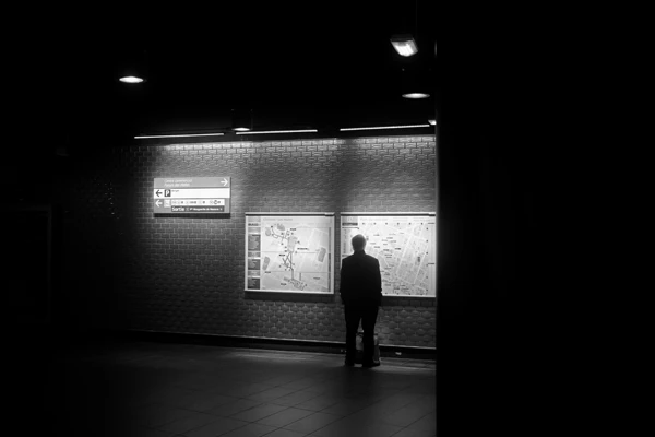 Street photo : France, Paris, Métro Les Halles.