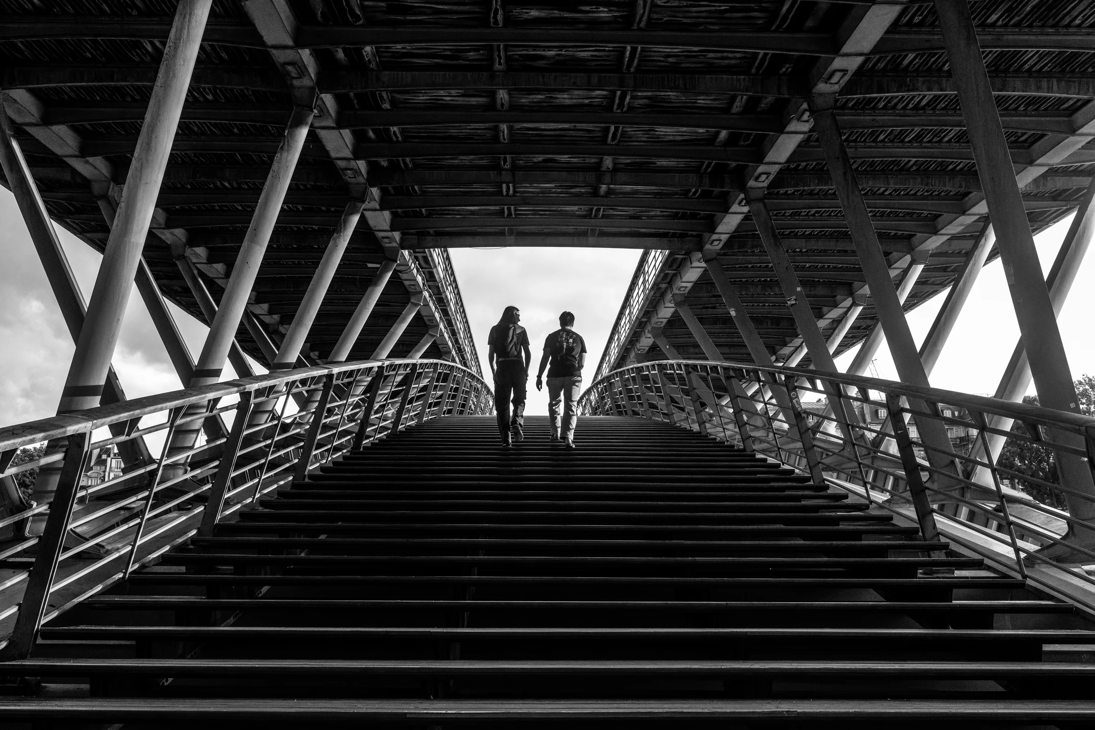 Street photo : France, Paris, Port des Tuileries, Passerelle Léopold-Sédar-Senghor.